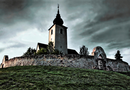 Nemes  Zolt�n ’mettor’, Er�dtemplom